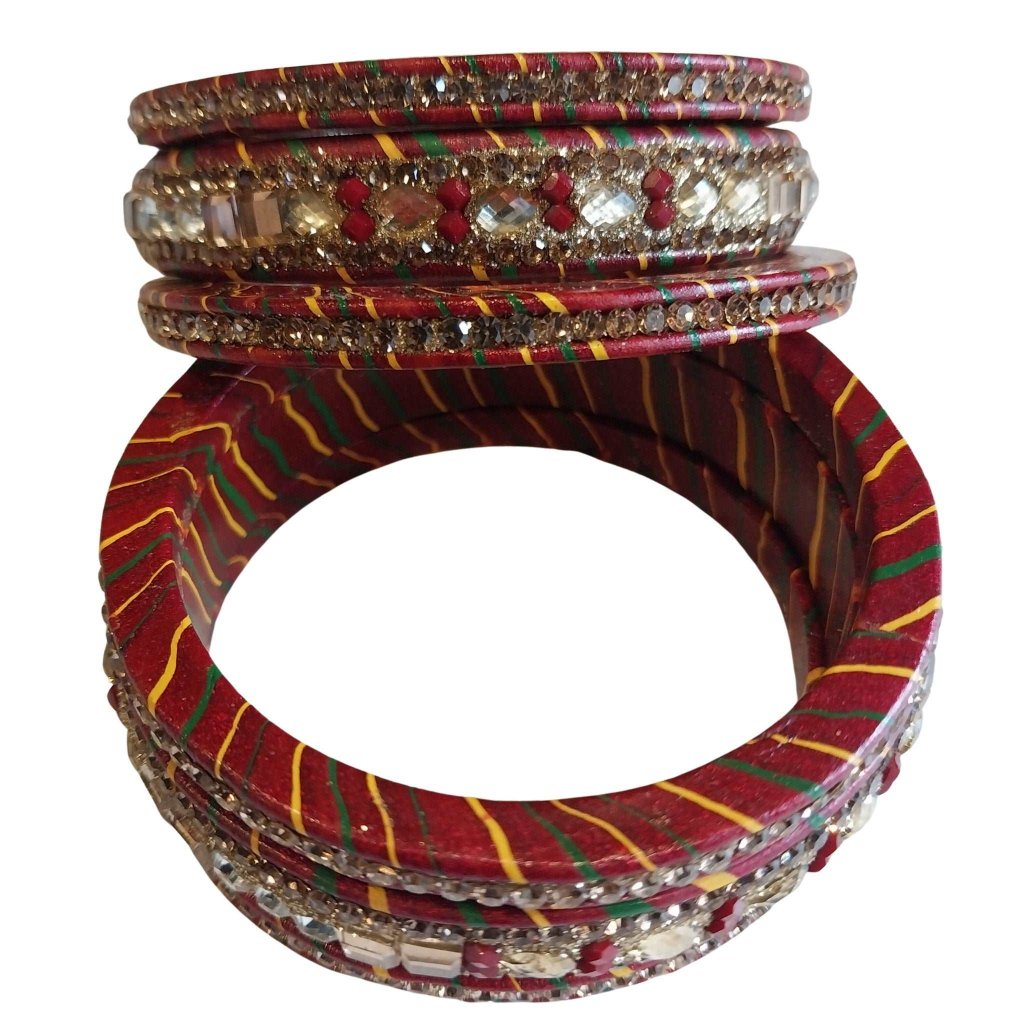 Traditional Mirror And Silver Stones Red Lahariya Bangle Lakh/Lac Bangle/Kadda/Chura Set For Women And Girls. gaonkasaman