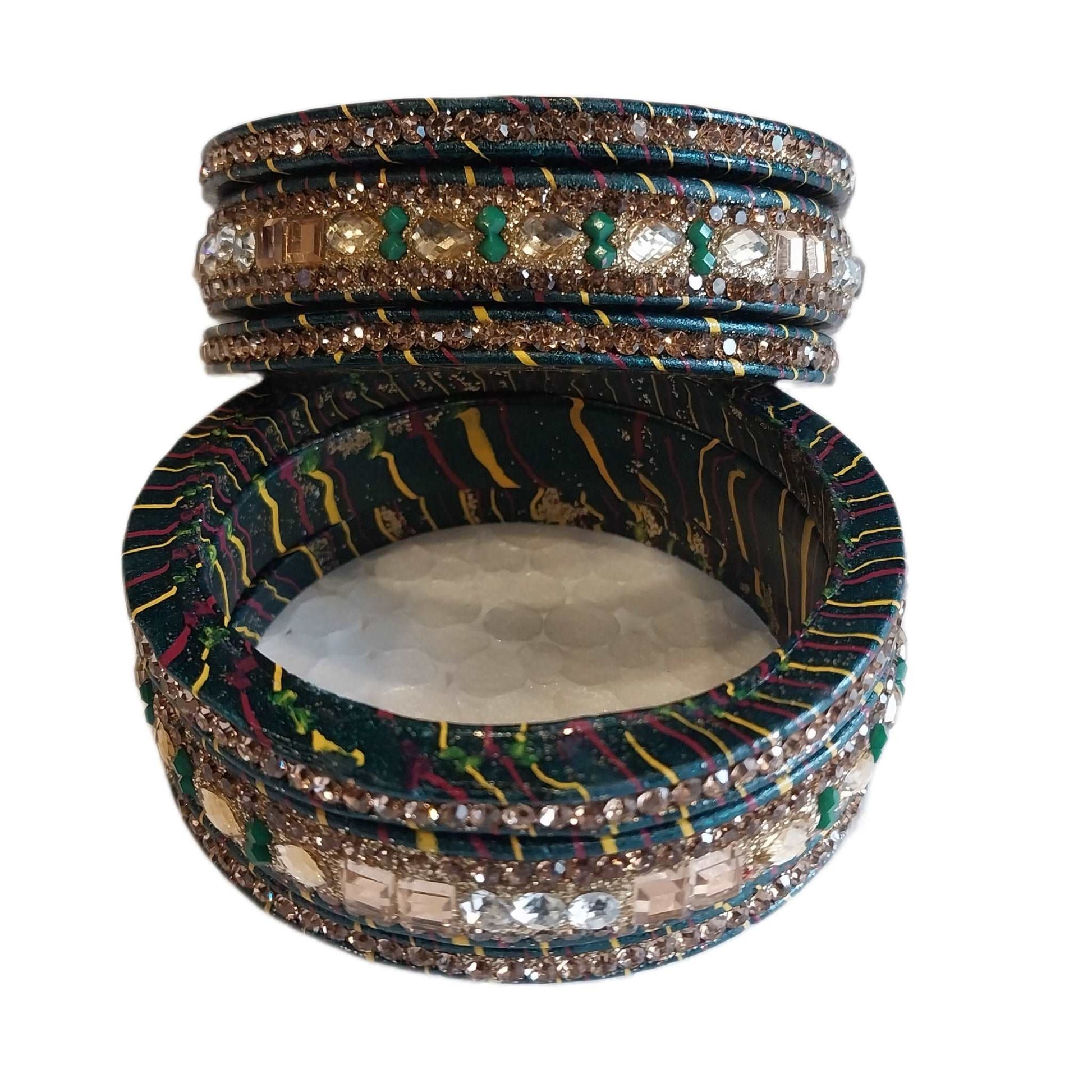 Traditional Stone & Green Lahariya Lakh/Lac Bangle/Kadda/Chura Set For Women And Girls. gaonkasaman