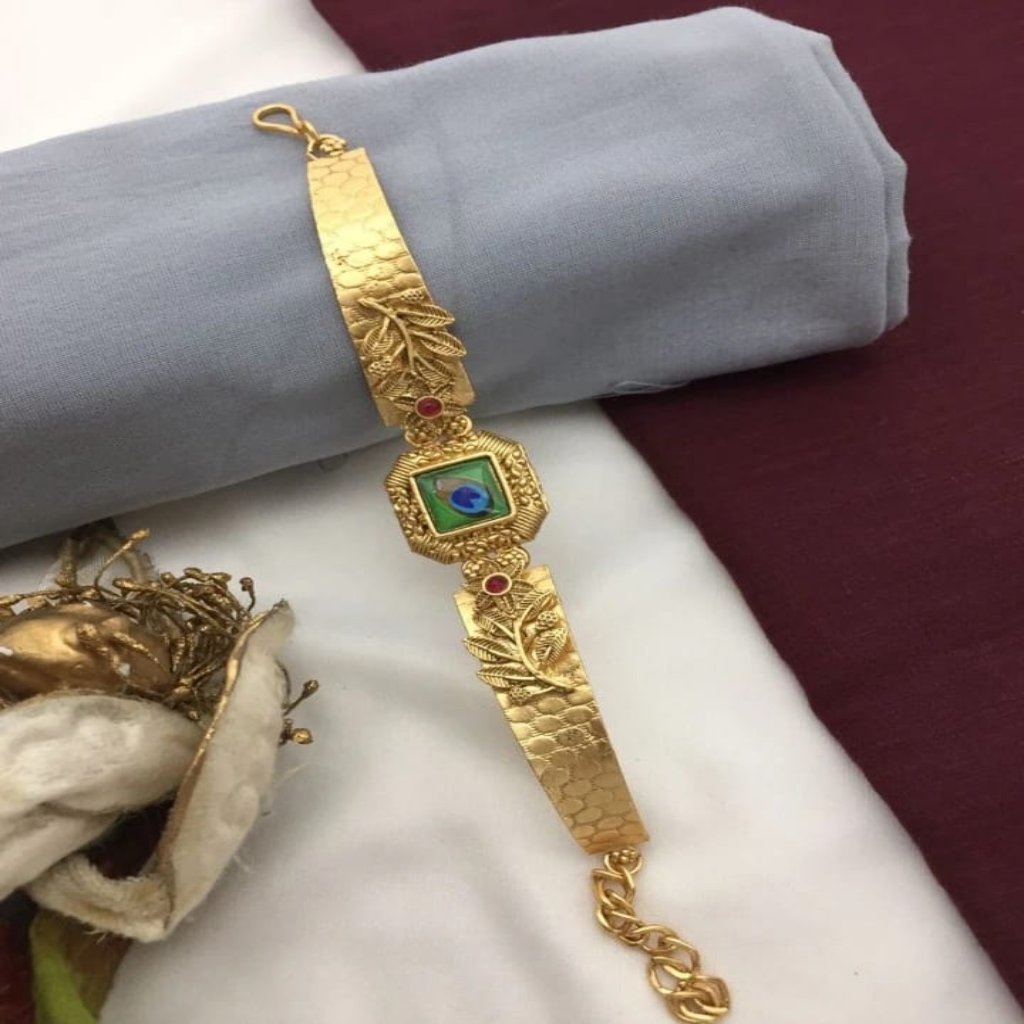Peacock Elegance Gold-Plated Bracelet | Bracelets/Cuff/Bangle | Traditional Jewelry |