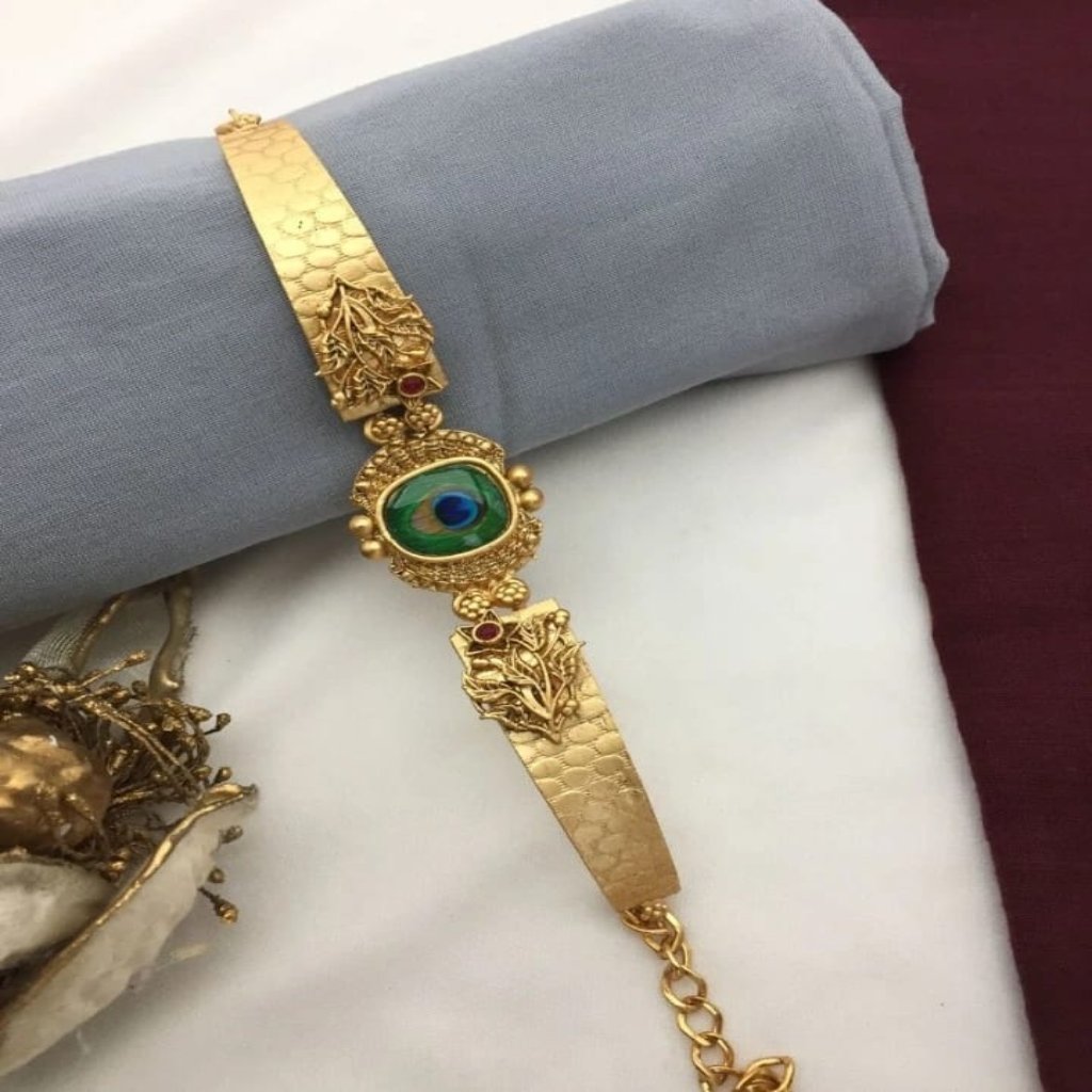 Peacock Elegance Gold-Plated Bracelet | Bracelets/Cuff/Bangle | Traditional Jewelry |