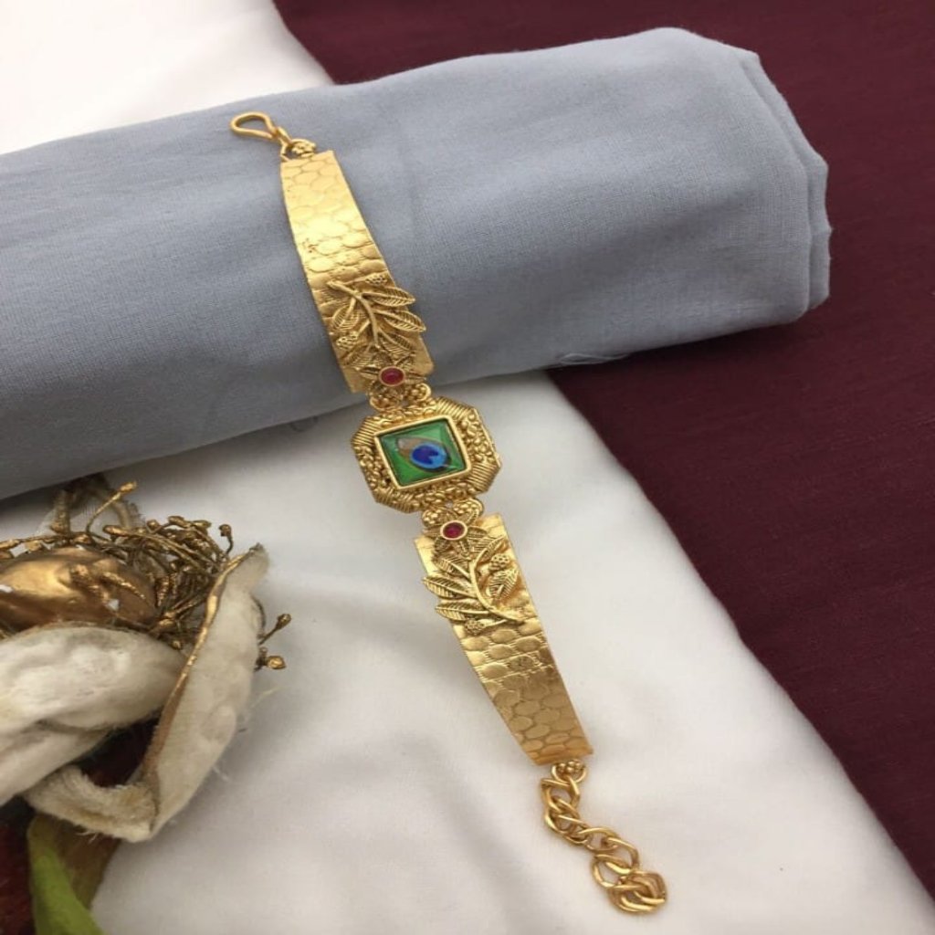 Peacock Elegance Gold-Plated Bracelet | Bracelets/Cuff/Bangle | Traditional Jewelry |