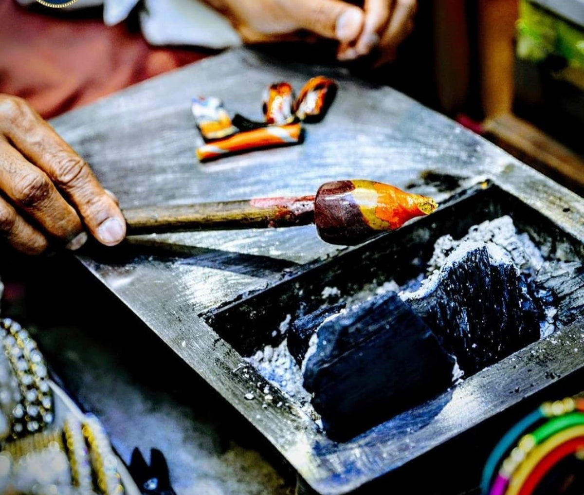 The livelihood of artisans across India is being threatened by low demand, limited market opportunities, and middlemen's exploitation. gaonkasaman