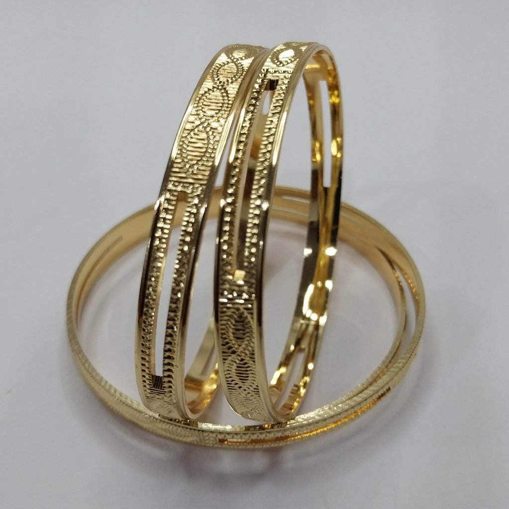 Gold Platted Crisscross Brass Bangles | Traditional Bangles | For Girls and Women.