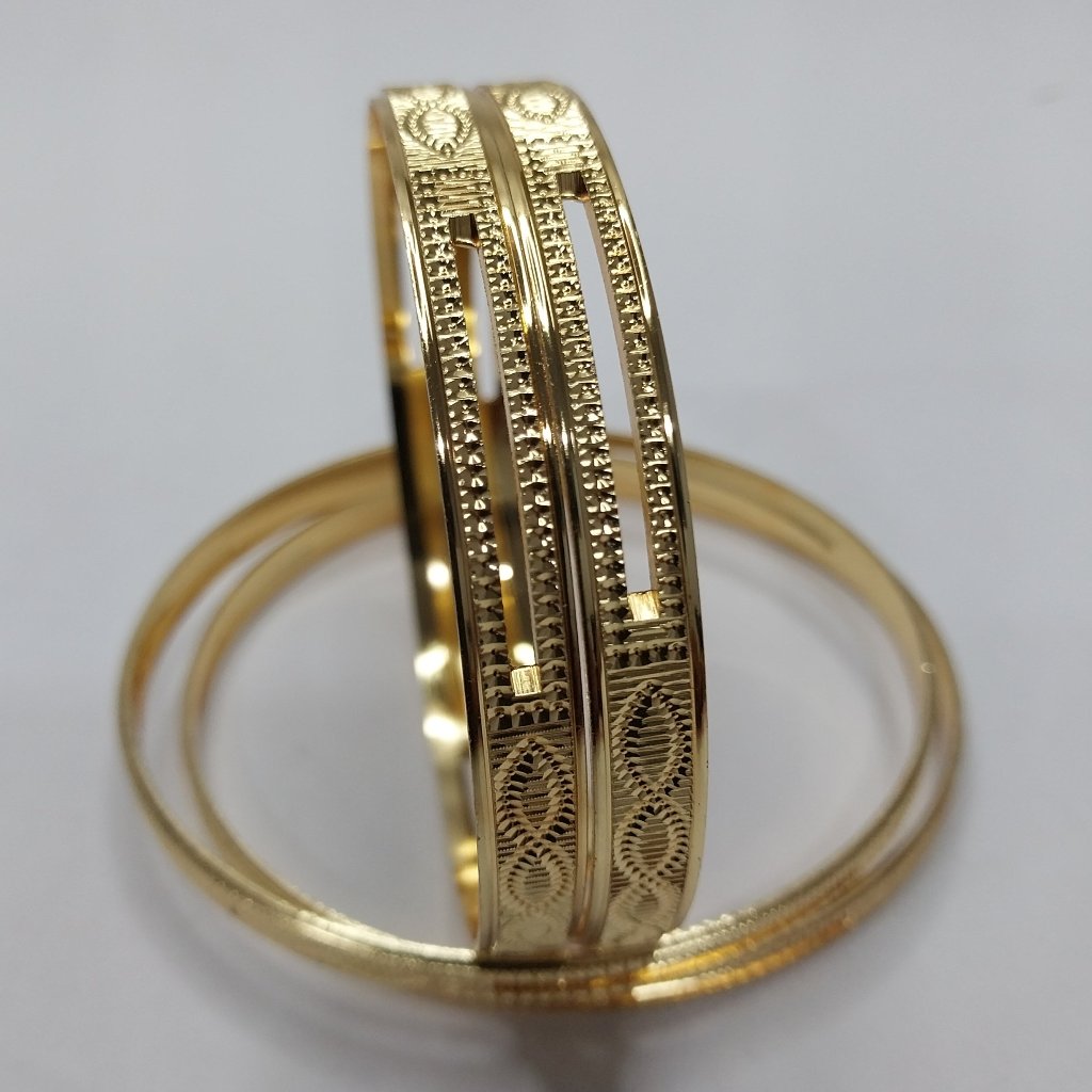 Gold Platted Crisscross Brass Bangles | Traditional Bangles | For Girls and Women.