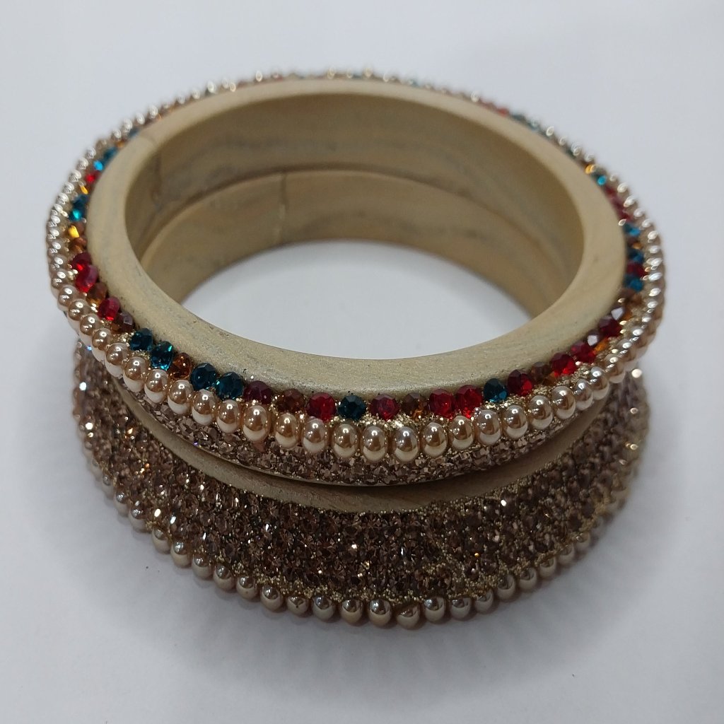 Golden Lakh Bnagles/Bangdi Set with Golden Rhinestones | For Girls and Women.