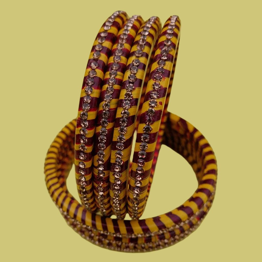 Lehariya lac bangri with topaz fitted gaonkasaman