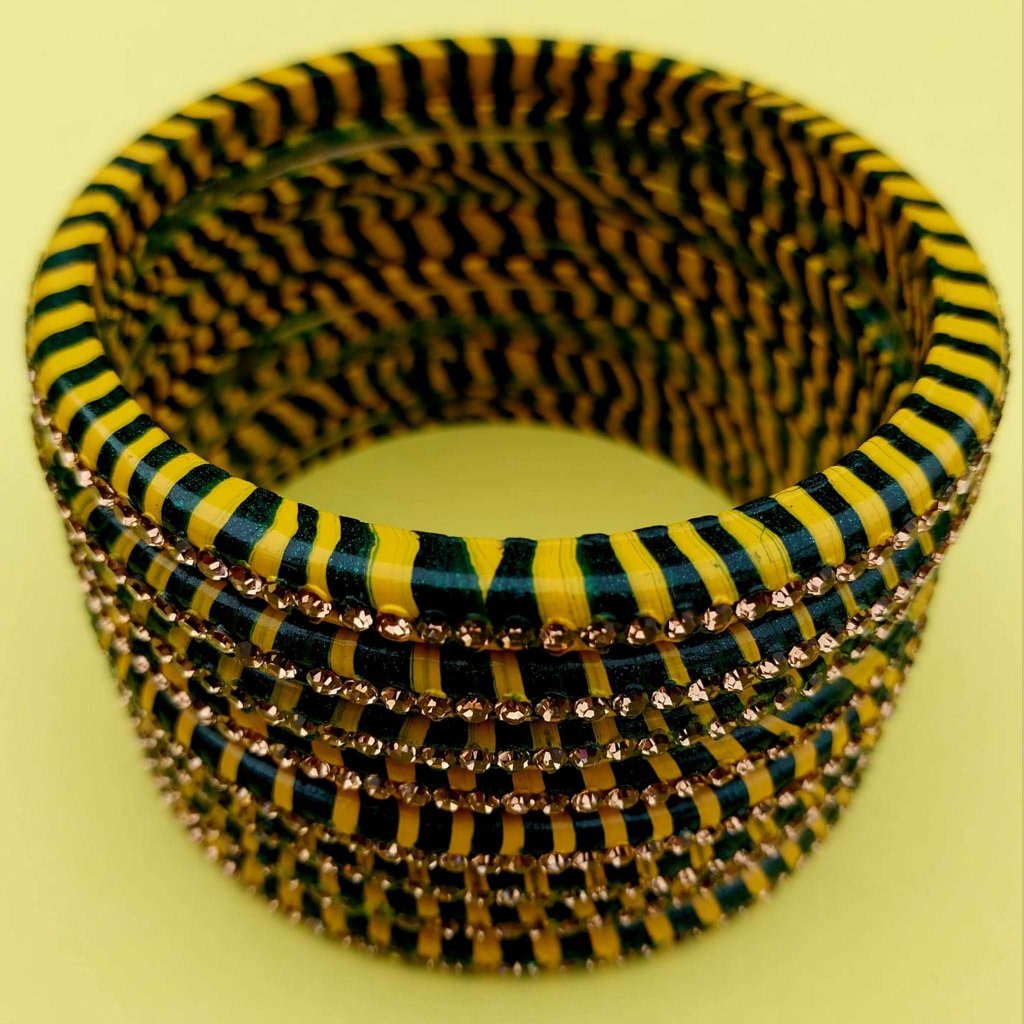 Lehariya lac bangri with topaz fitted gaonkasaman