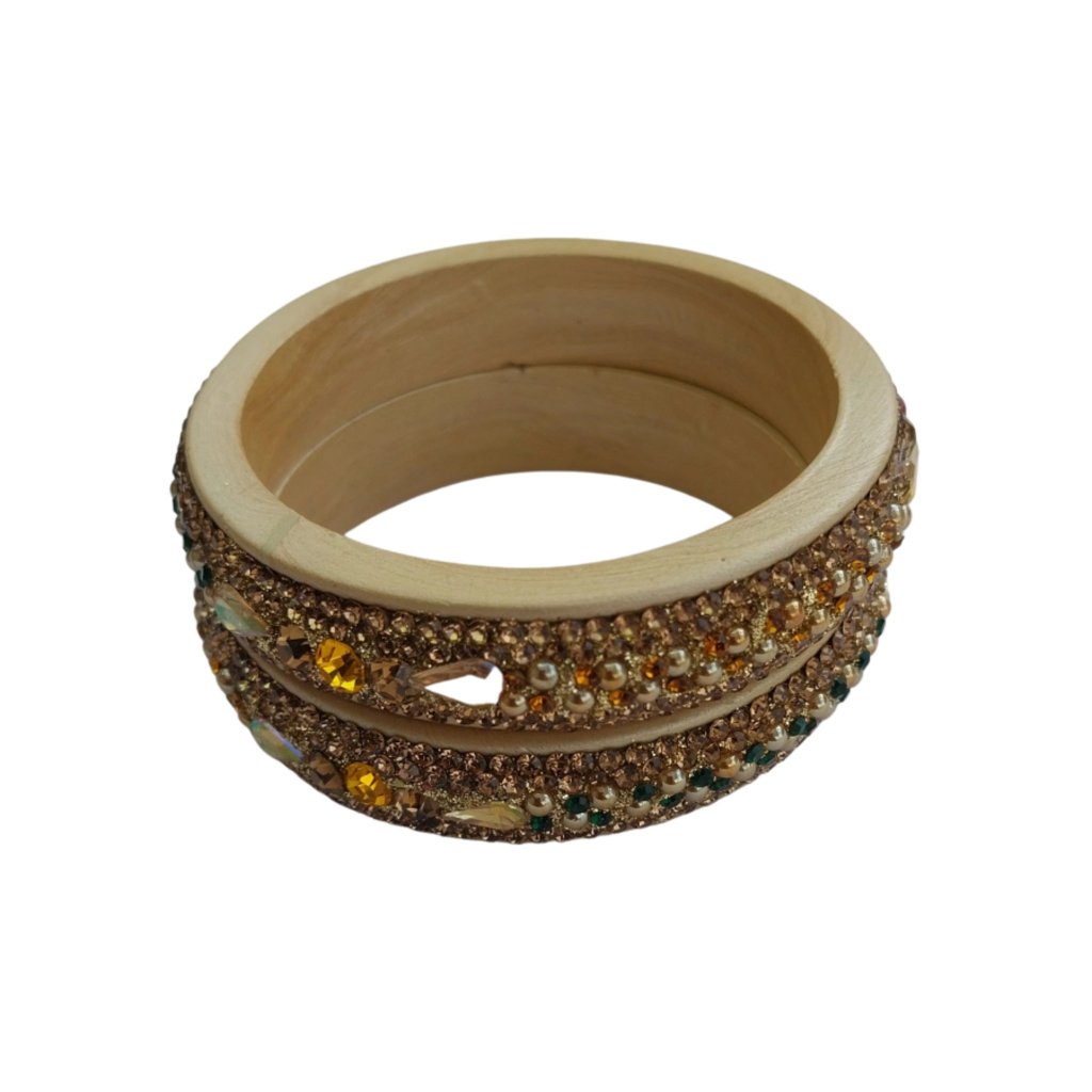 Traditional Pearls and Stoned Studded Cream Lakh/Lac Bangle/Kada/Chura For Women And Girls gaonkasaman