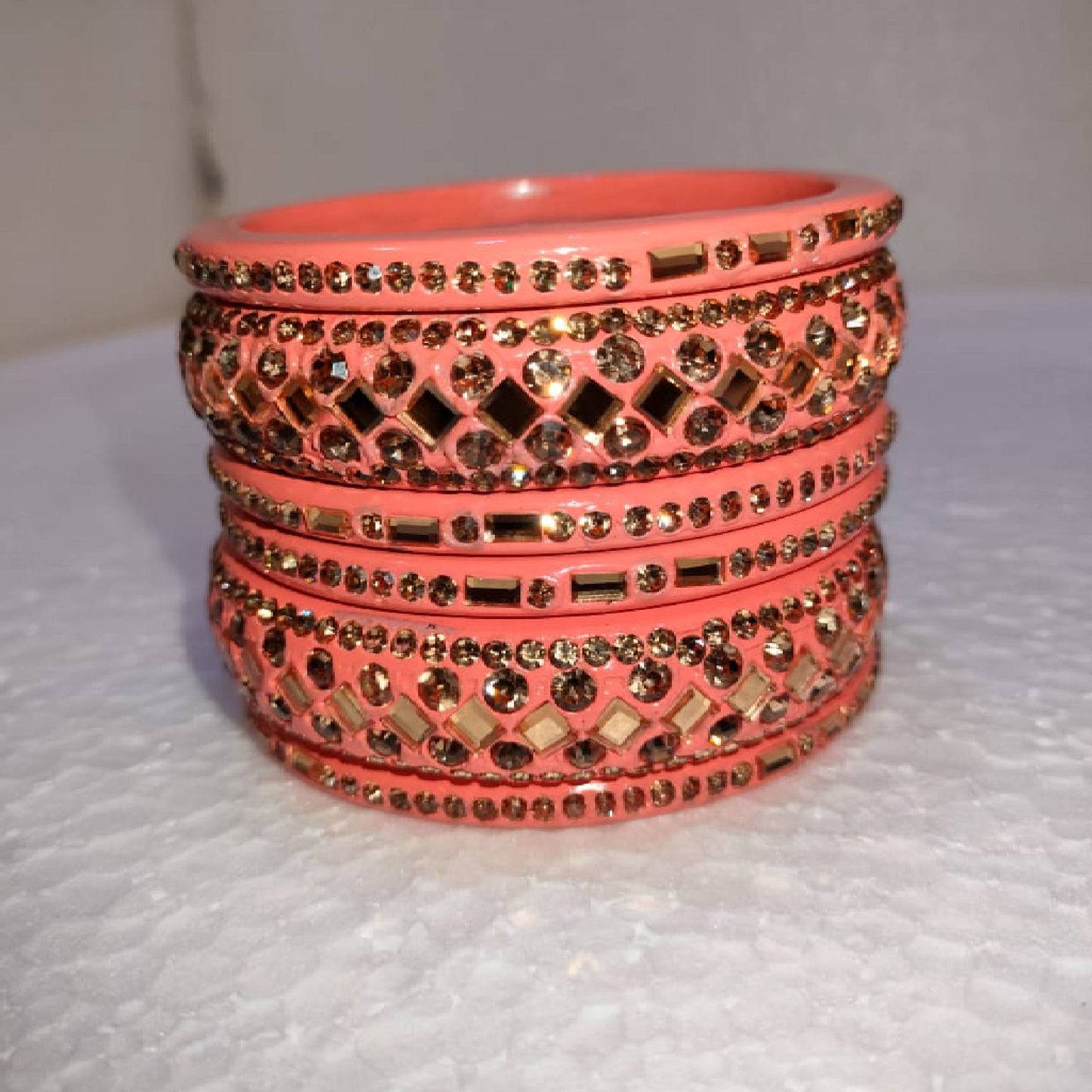 Traditional Rajasthani 5-Line Gajari/Pink/Peach Lakh/Lac Bangle/Kadda/Chura Set For Women And Girls. gaonkasaman