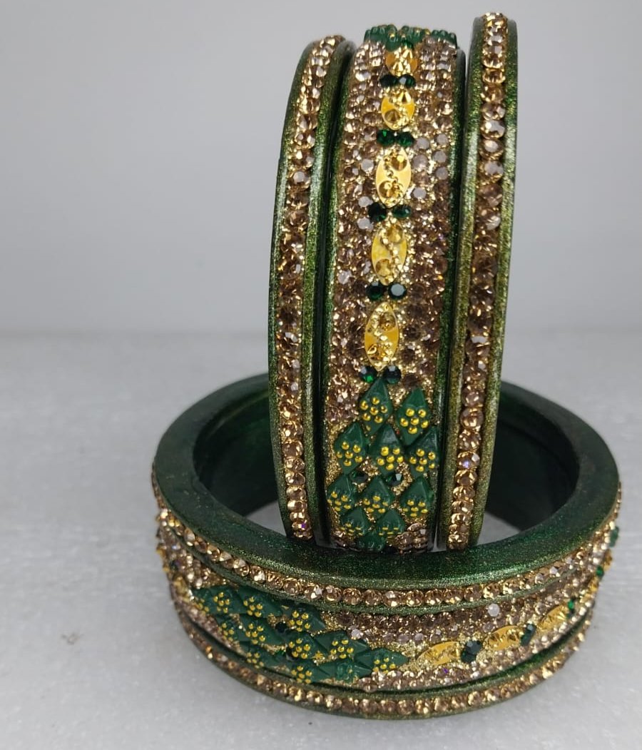 Green Lakh/Lac  Graceful Aura Traditional Bangles | For Girls and Women