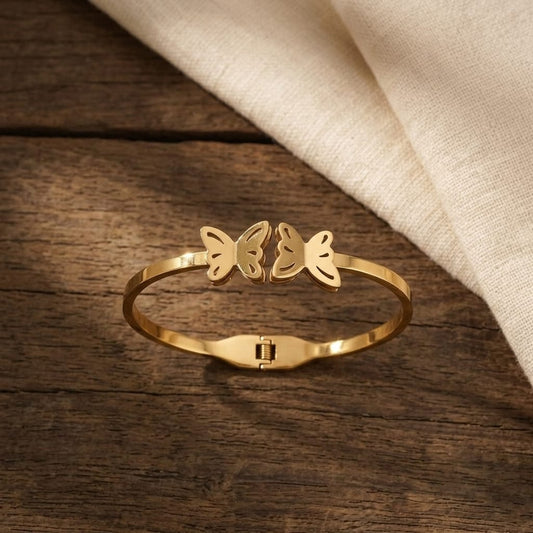 Gold Tone Anti-Tarnish Double Butterflies Openable Bracelet (Free Size)