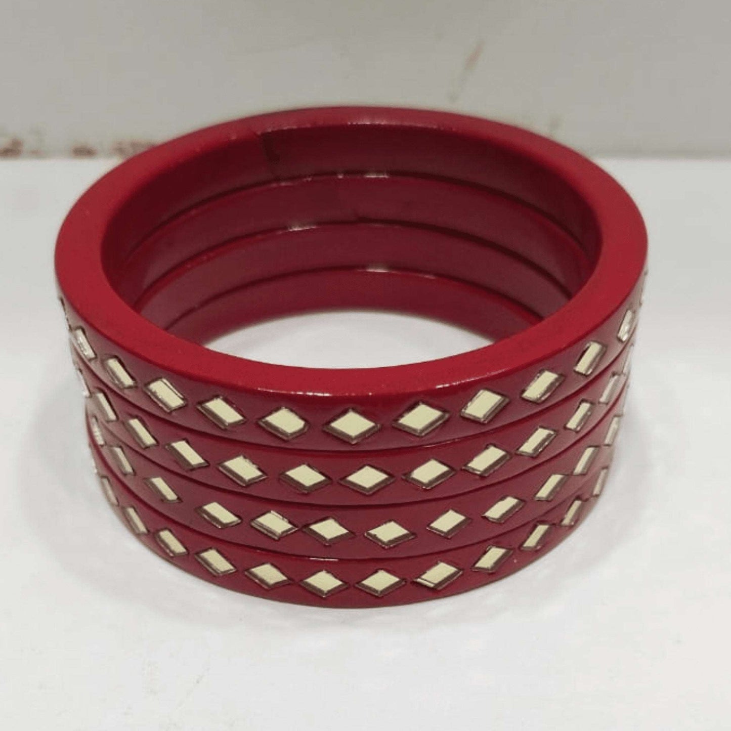 new traditional lac single line choki churi red gaonkasaman