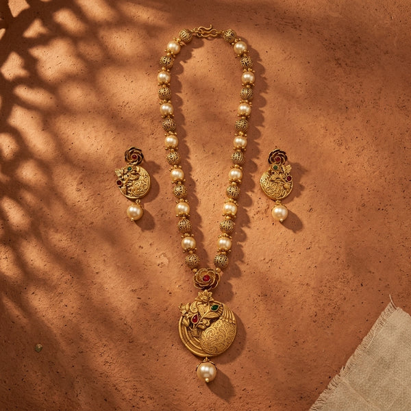 Traditional Gold Plated Pearl Pendant Necklace Set with Earrings